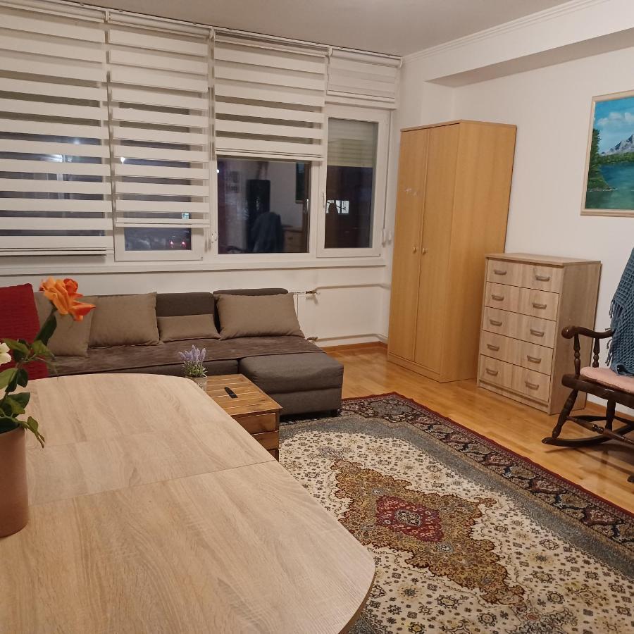 Brand New - Central Apartments Sarajevo Ngoại thất bức ảnh