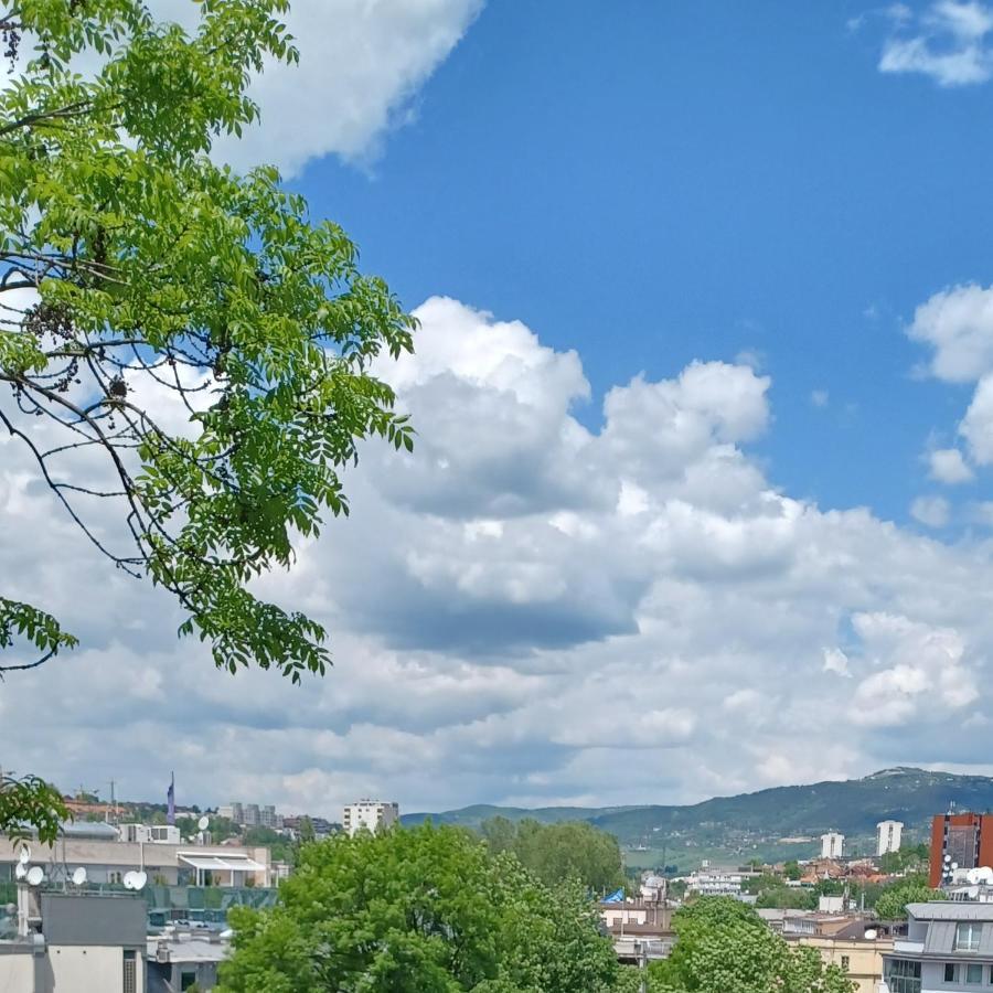 Brand New - Central Apartments Sarajevo Ngoại thất bức ảnh