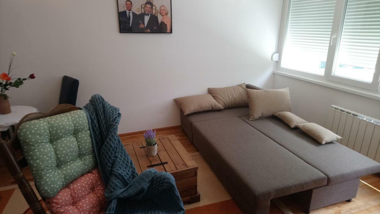 Brand New - Central Apartments Sarajevo Ngoại thất bức ảnh