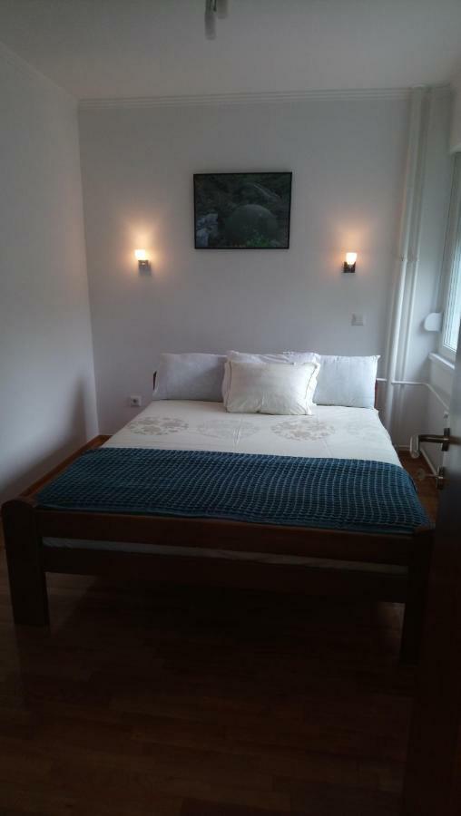 Brand New - Central Apartments Sarajevo Ngoại thất bức ảnh