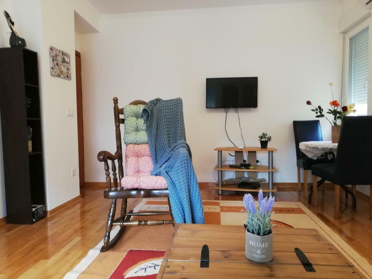 Brand New - Central Apartments Sarajevo Ngoại thất bức ảnh