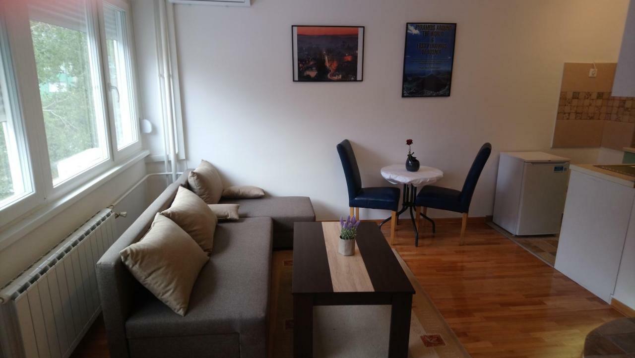 Brand New - Central Apartments Sarajevo Ngoại thất bức ảnh